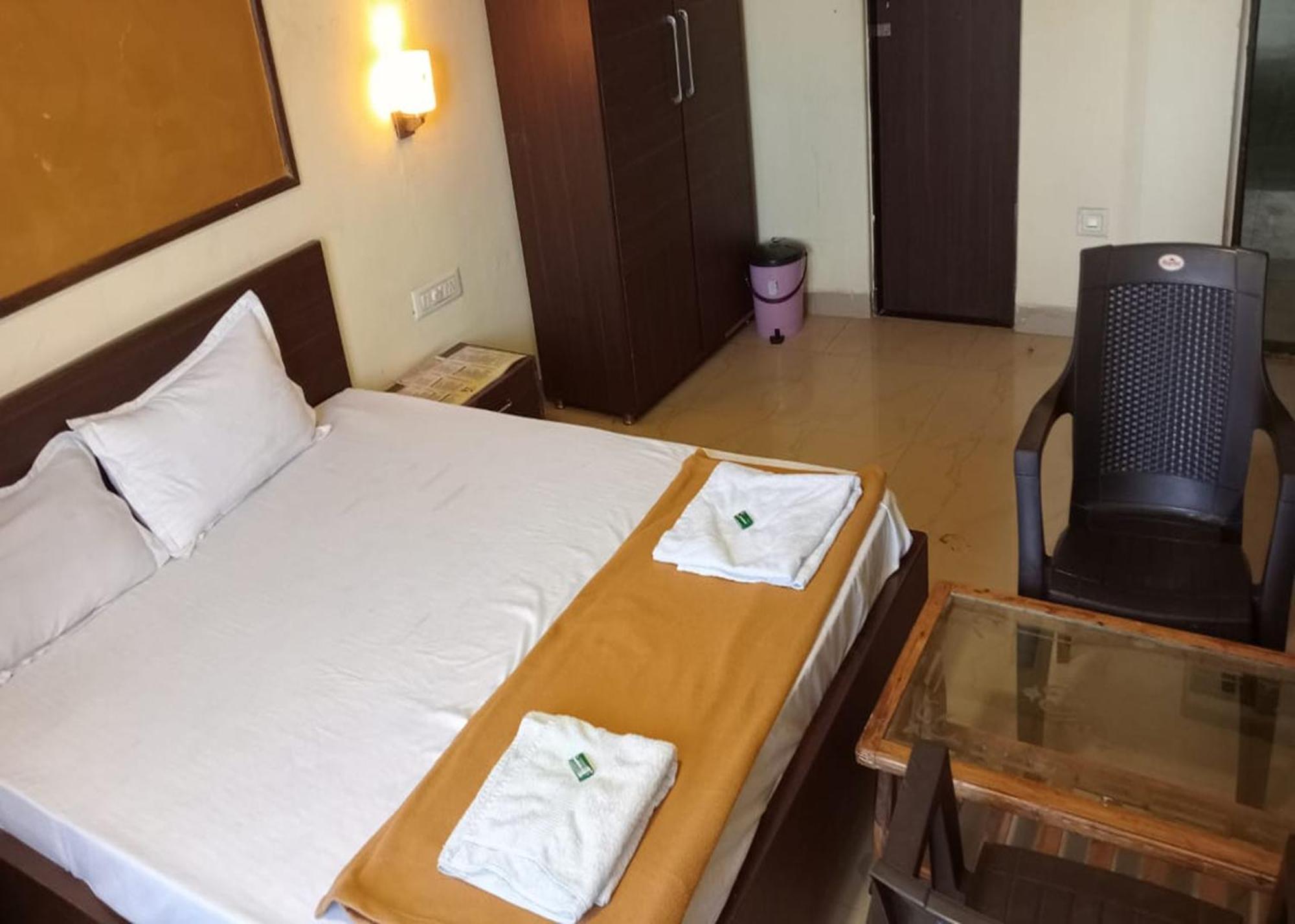 Turning Point Resort Kasāra 外观 照片